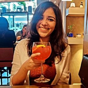 Meet your Posher, Kavya